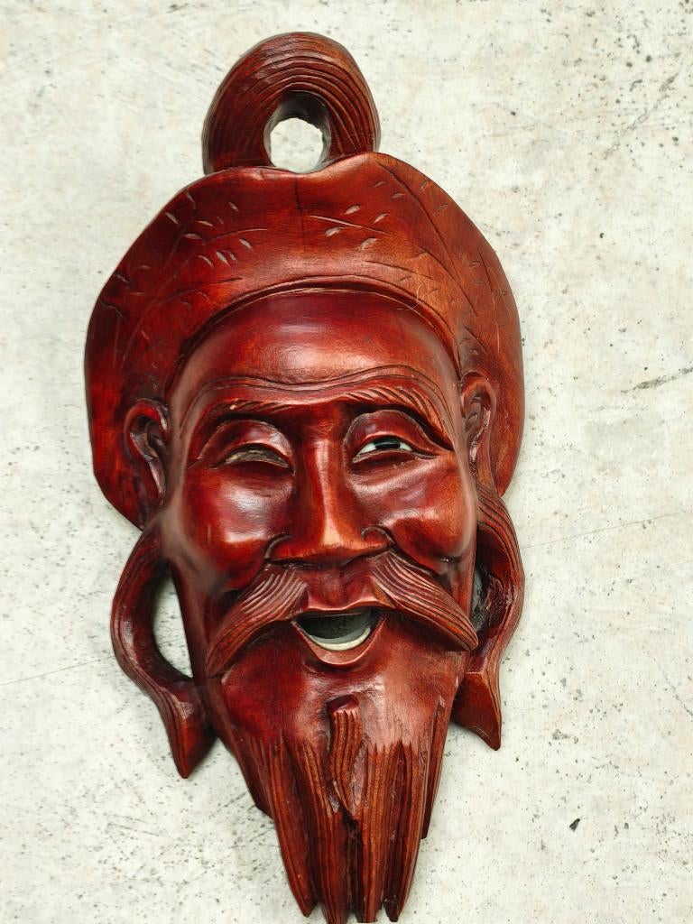 Afrikaans masker, Ophalen