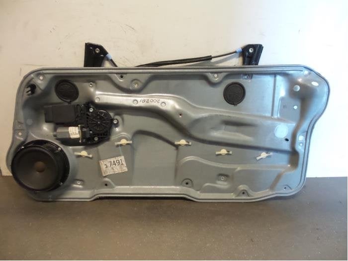 Mécanique vitre 2portes avant droite d'un Volkswagen Golf (, Autos : Pièces & Accessoires, Volkswagen, -, 3 mois de garantie, Utilisé