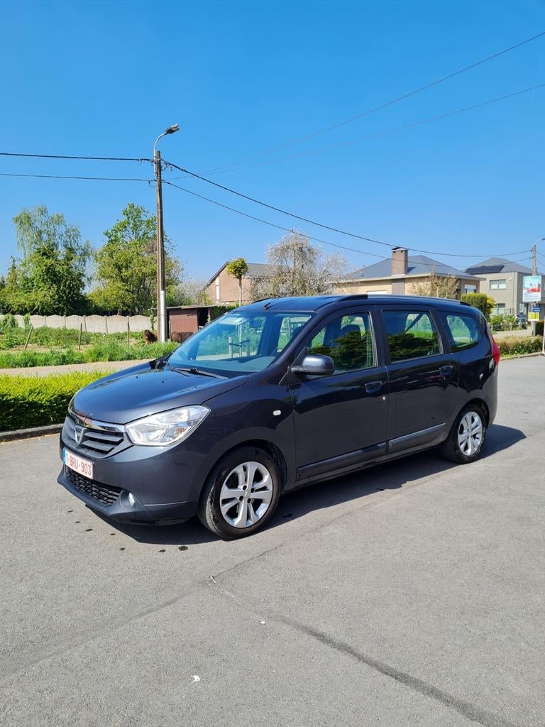 Dacia Lodgy 7 zitplaatsen, Auto's, Dacia, Voorwielaandrijving, Monovolume, Zwart, Leder
