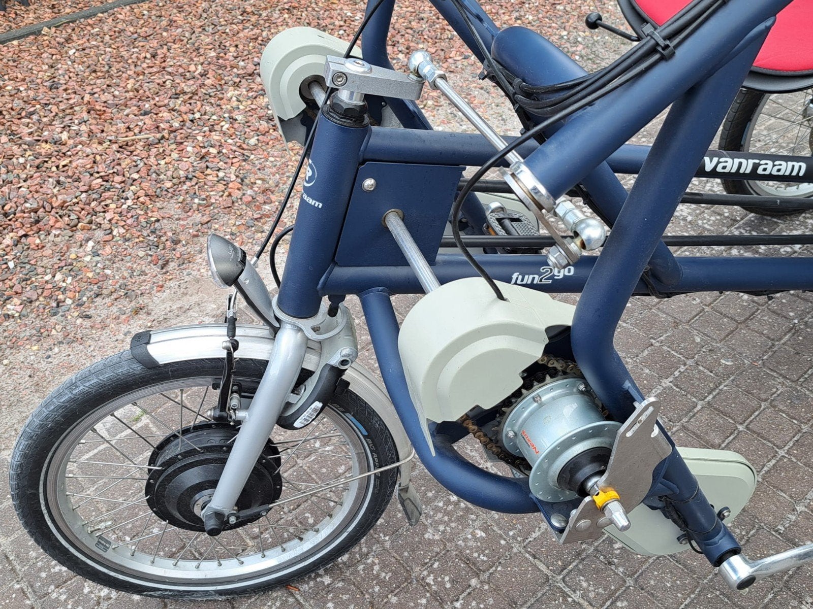Fiets 2 zitter merk van raam fun2go met trapondersteuning In, Fietsen en Brommers, Ophalen
