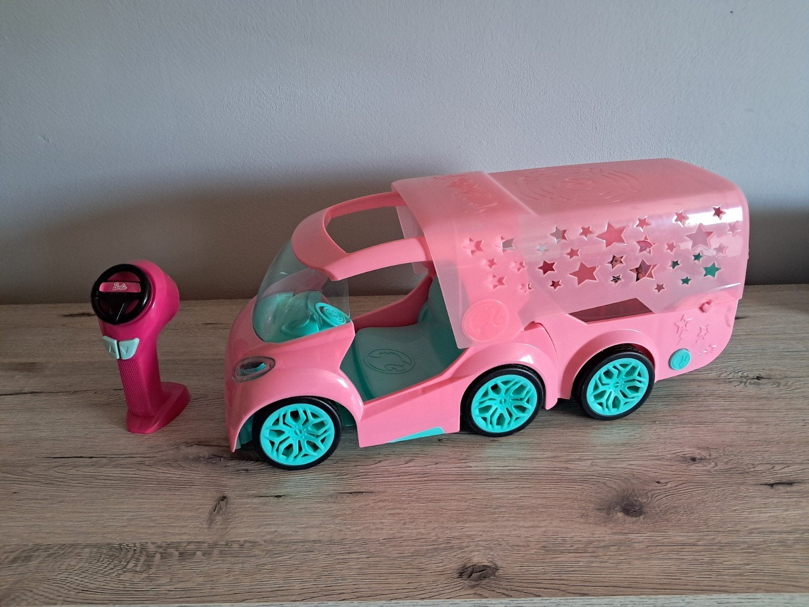 Voiture Barbie, Enlèvement