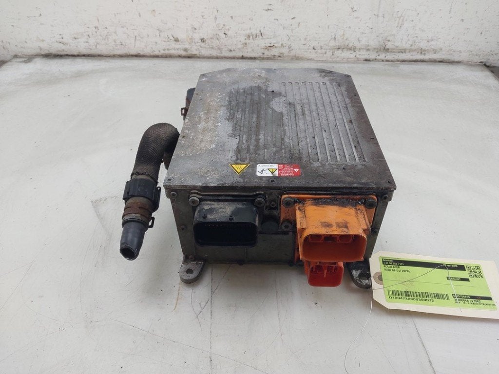 ACCULADER (|5QE915681S|5QE915681DP|), Auto diversen, Autogereedschap, Audi AG, Gebruikt, Info@audi.de, Auto-Union-Straße  1,
85057  Ingolstadt, DE