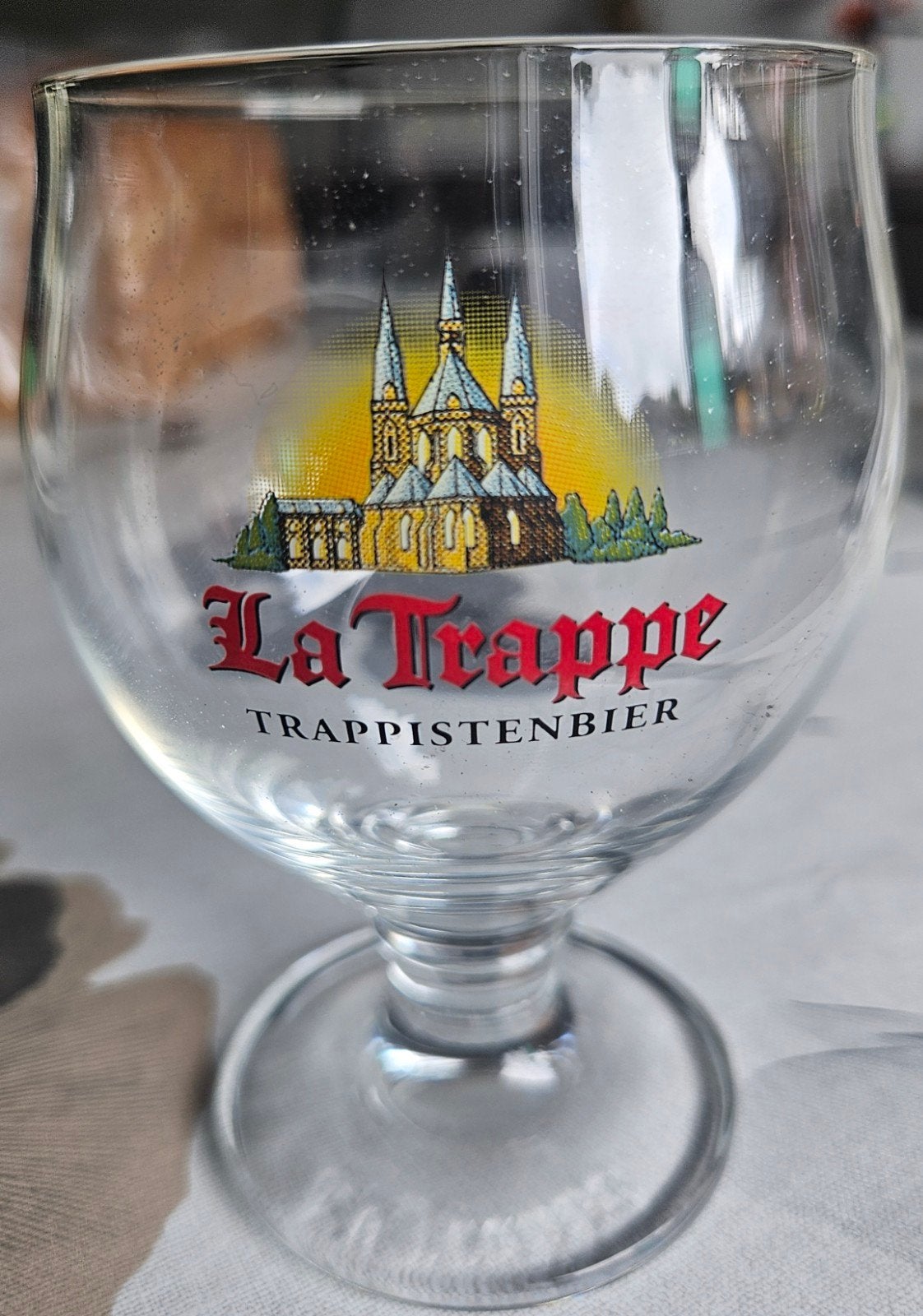 Bocal à bière La Trappe 2000
C'est un La Tra, Enlèvement ou Envoi, La Trappe