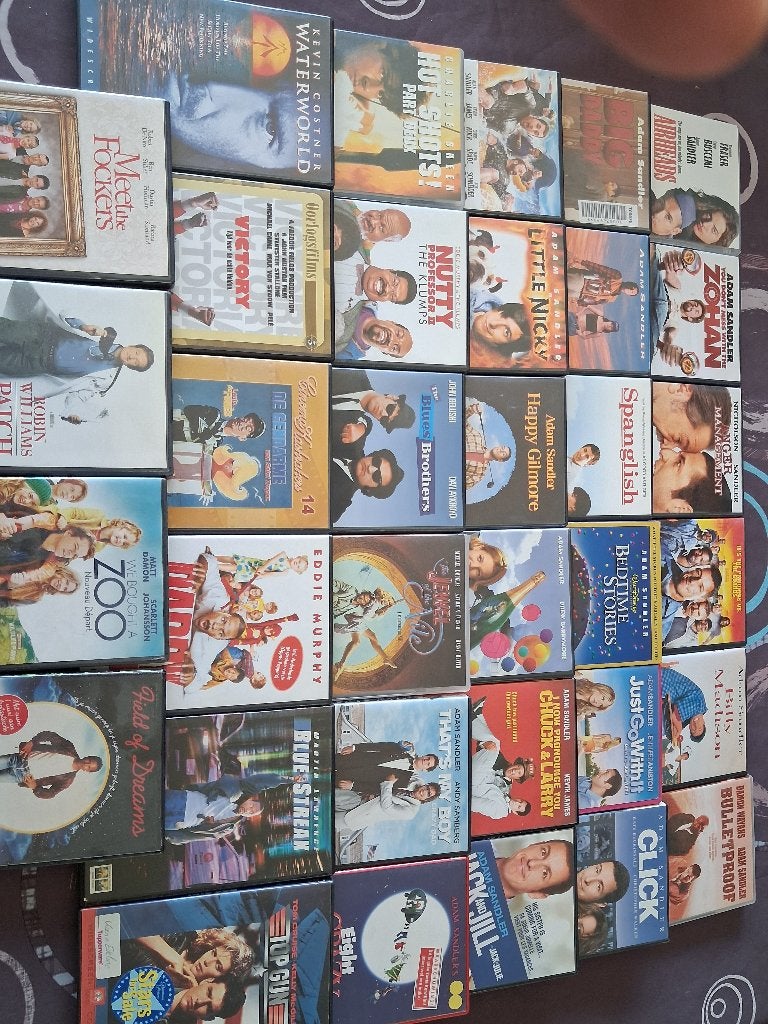 130 DVD, horreur, humour, action, guerre, etc., Enlèvement ou Envoi, Utilisé