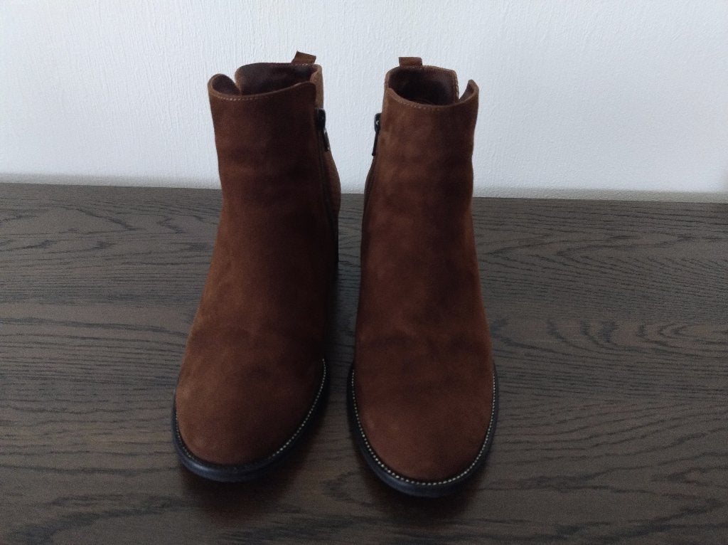 LAGE LAARZEN, Ophalen, Bruin, Lage of Enkellaarzen, Zo goed als nieuw