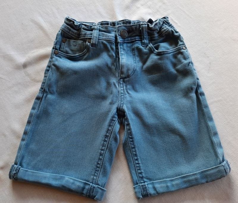 shorten 140, Kinderen en Baby's, Kinderkleding | Maat 140, Zo goed als nieuw, Jongen, Broek, Ophalen of Verzenden
