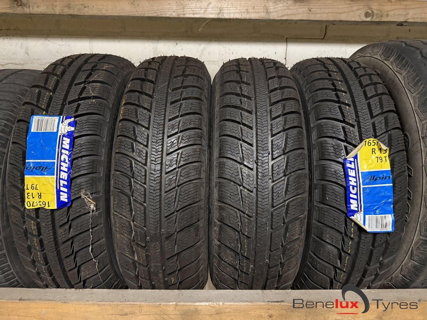 winter 165/70R13 79T Michelin 165/70 R13 165/70/13 1657013, Autos : Pièces & Accessoires, Neuf, Pneus hiver, Véhicule de tourisme