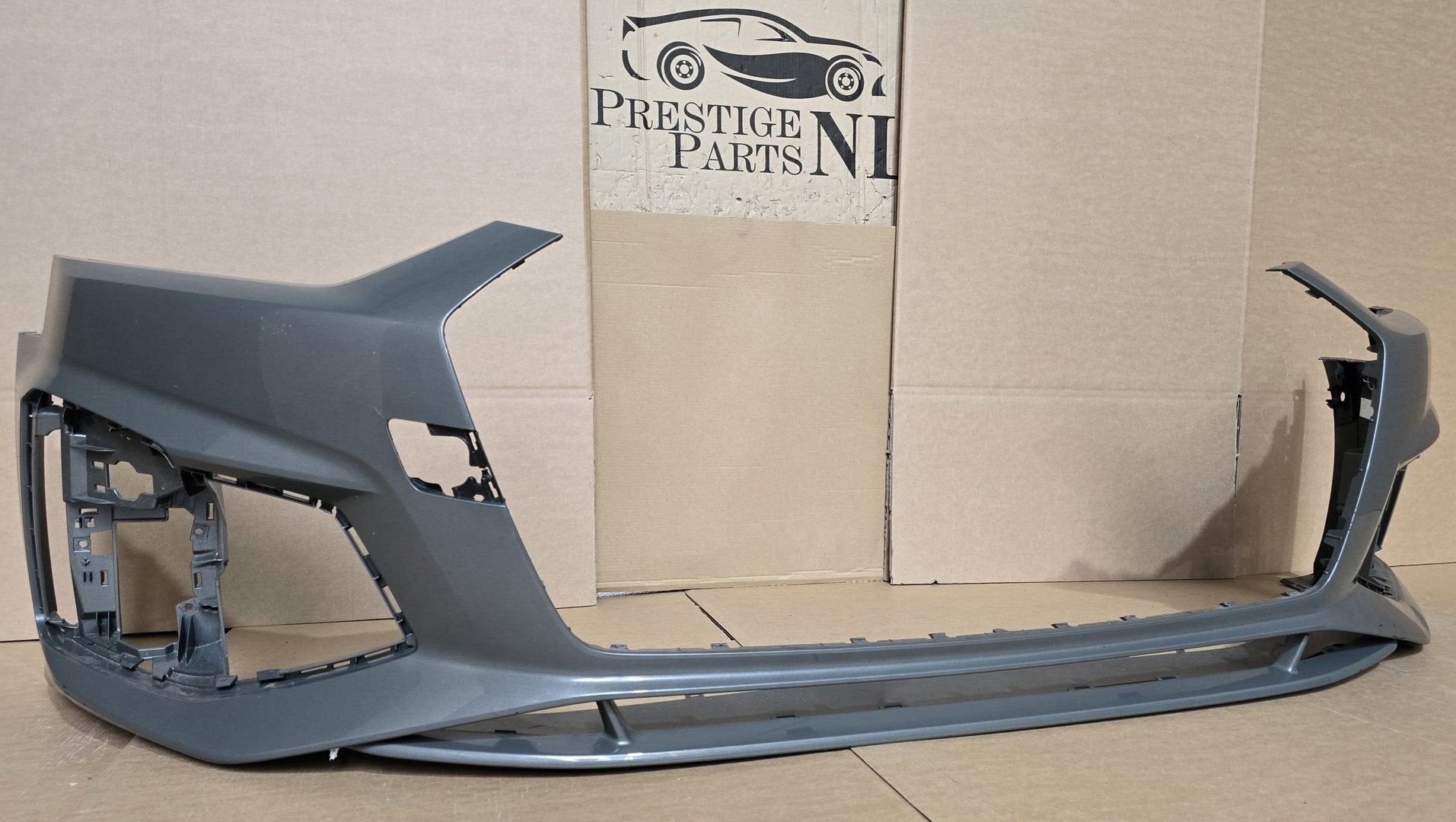 Voorbumper Audi A5 B9 F5 8W S-line S5 Facelift 8W6807065AD, Auto-onderdelen, Gebruikt, -, Voor, Ophalen of Verzenden