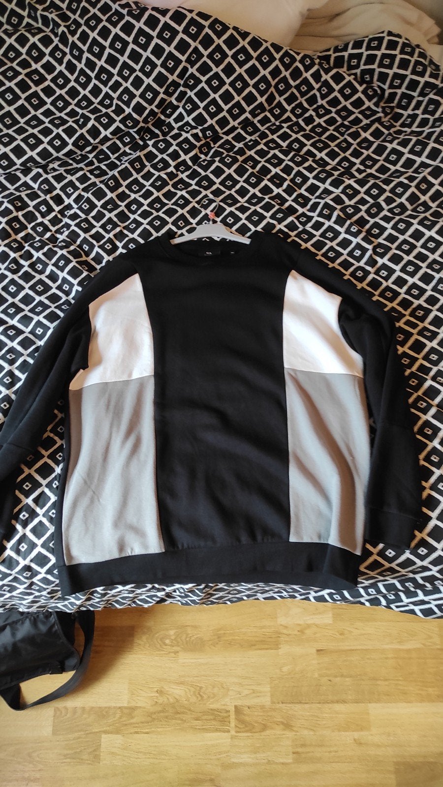 Pull noir, Enlèvement, Neuf, Taille 46/48 (XL) ou plus grande, Noir