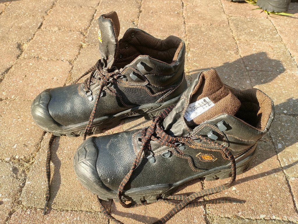 Chaussures de sécurité COFRA - 44, Enlèvement, Comme neuf, Chaussures de travail