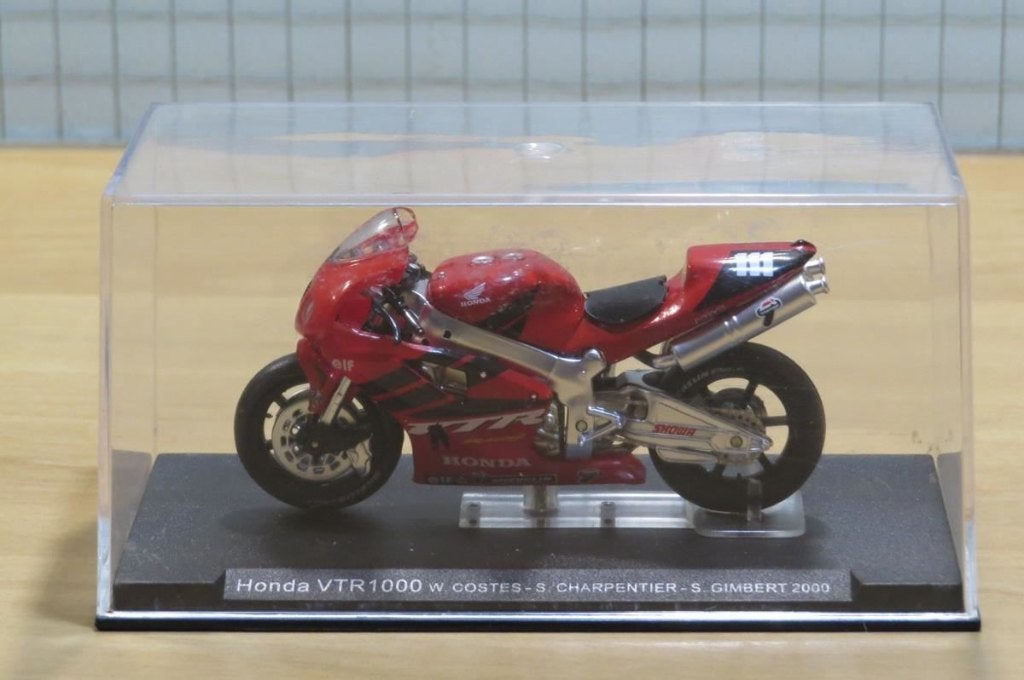 Honda VTR1000 Costes , Charpentier , Gimbert Le Mans 2000, Ophalen of Verzenden, Nieuw, Motor, Overige merken