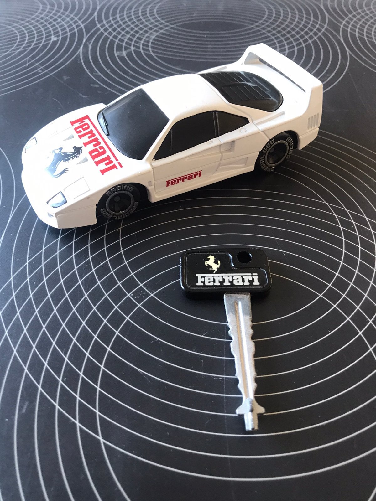 Ferrari Matchbox, Hobby en Vrije tijd, Ophalen of Verzenden, Zo goed als nieuw