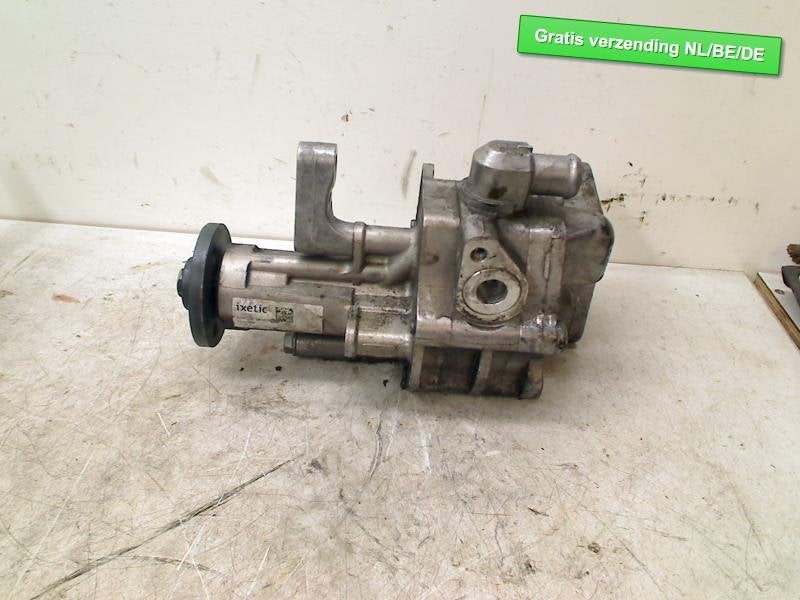 POMPE DE DIRECTION X6 BMW X5 (E70) (679646203), Utilisé, BMW, Petuelring 130
80809  München, DE, Bayerische Motoren Werke AG