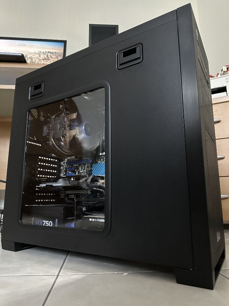 PC - i7-3820, GTX 670 OC, 16GB DDR3, P9X79, Corsair 650D, Informatique & Logiciels, Ordinateurs de bureau, HDD, Custom Gaming PC / Workstation