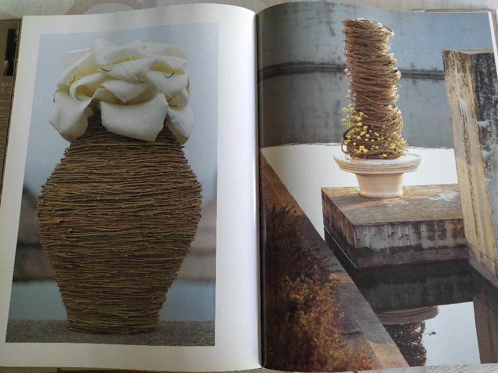 boek: bladeren in bloemen 1 + 2 /Daniël Ost, Boeken, Wonen en Tuinieren, Ophalen of Verzenden, Zo goed als nieuw, Bloemschikken, Groendecoratie