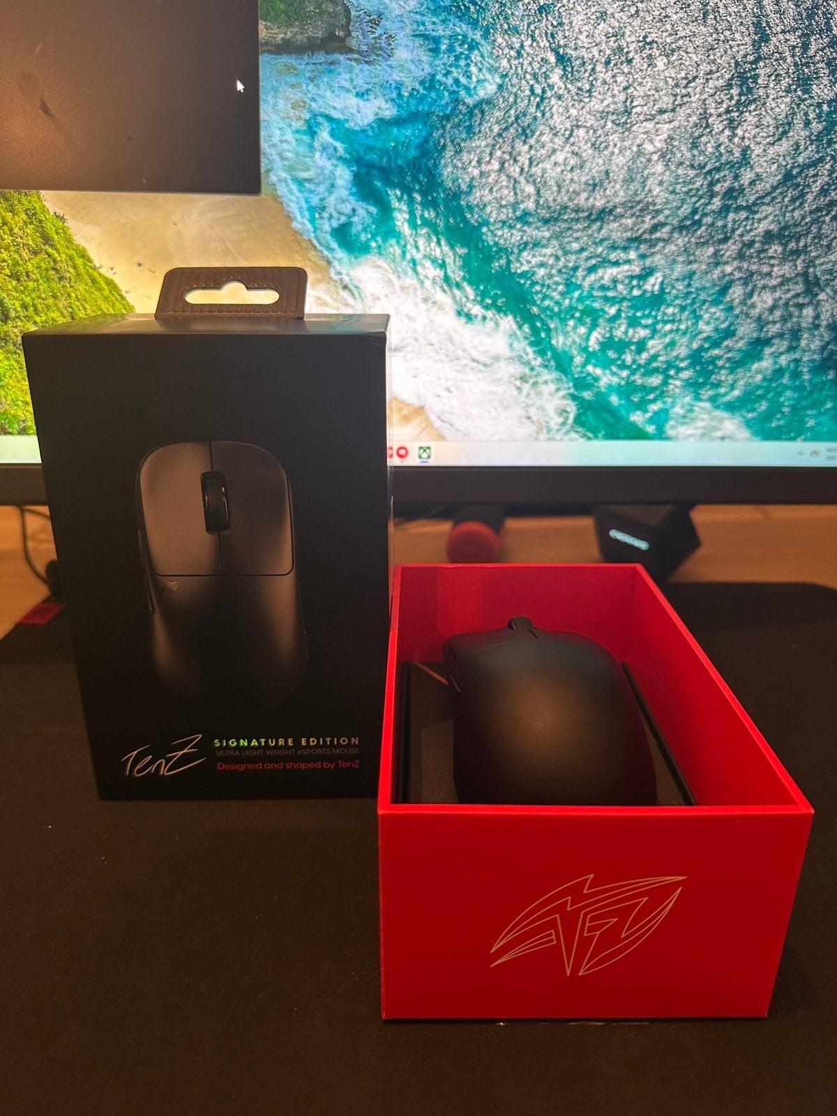 Pulsar TenZ Signature Edition — Souris de jeu ultra légère, Informatique & Logiciels, Enlèvement ou Envoi, Comme neuf, Souris