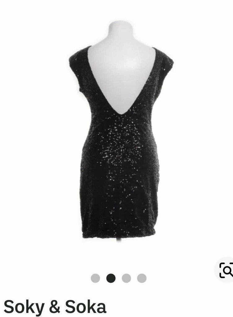 Glitter jurk met open rug, M, Soky & Soka, Taille 38/40 (M), Enlèvement ou Envoi, Au-dessus du genou, Comme neuf