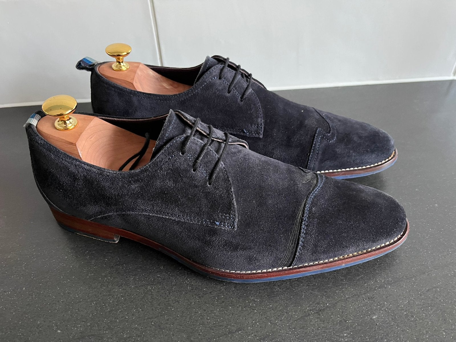 Floris van Bommel herenschoenen maat 8 / 42, Vêtements | Hommes, Enlèvement ou Envoi, Chaussures à lacets, Comme neuf, Bleu