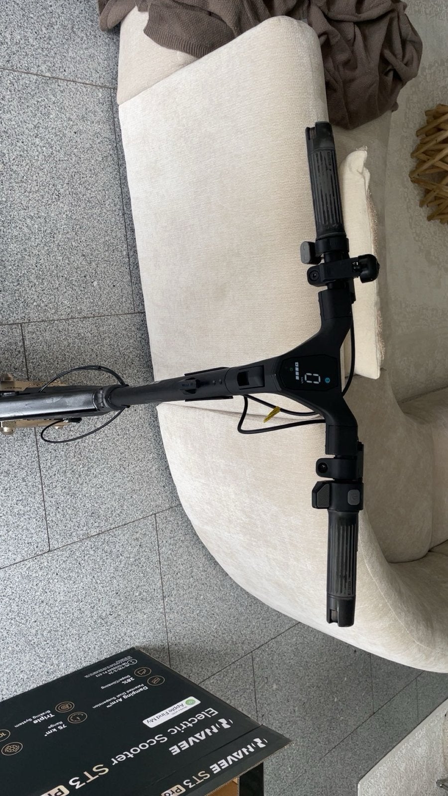 Trotinette electrique NAVEE, Enlèvement ou Envoi, Comme neuf