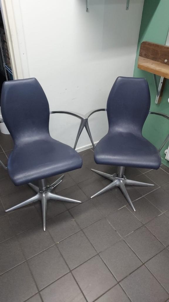 Kappersstoelen en wasunit, Handtassen en Accessoires, Uiterlijk | Haarverzorging, Ophalen, Gebruikt, Overige typen