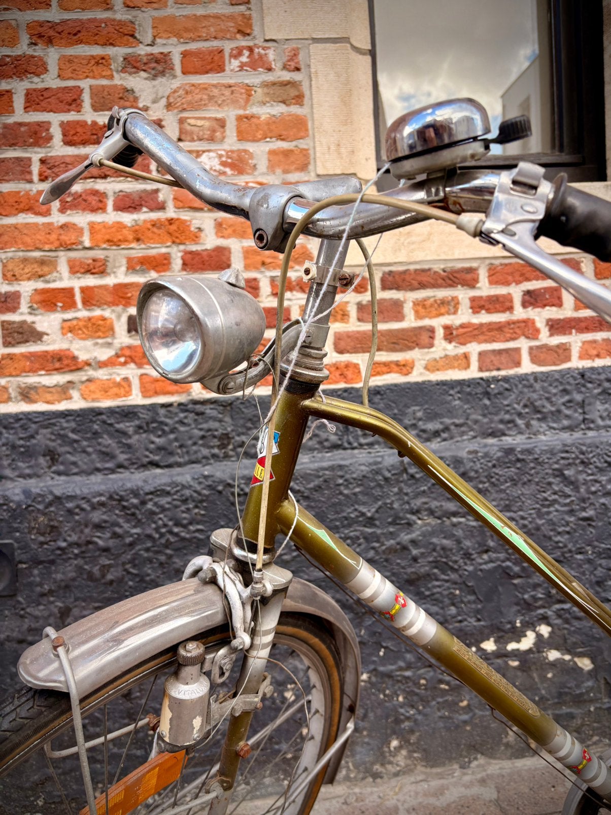 Retro Velo, Ophalen