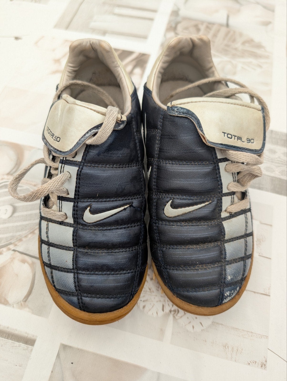 Nike voetbalschoenen maat 29,5, Sportschoenen, Ophalen of Verzenden, Zo goed als nieuw, Nike