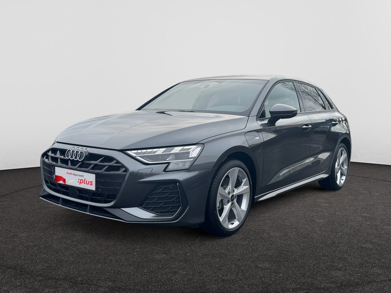 Audi A3 Sportback PHEV Audi A3 Sportback S line TFSI e  150, Auto's, Automaat, Geheel digitaal combi-instrument, Berline, Hybride Elektrisch/Benzine