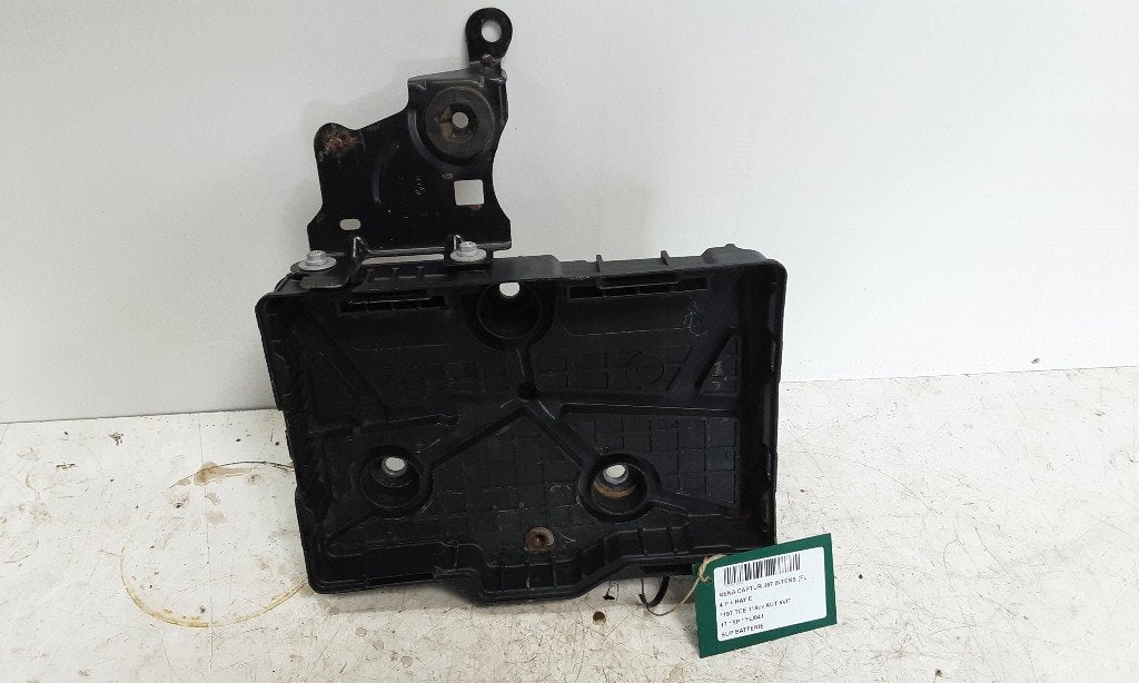 SUPPORT DE BATTERIE Renault Captur I (2R) (648601269R), Renault, Utilisé, Peter-Huppertz-Straße 5
51063  Köln, DE, Dialog.deutschland@renault.de