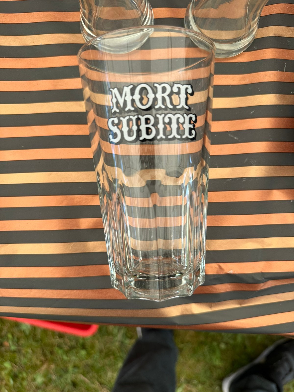 6 glazen mort subite, Enlèvement, Comme neuf