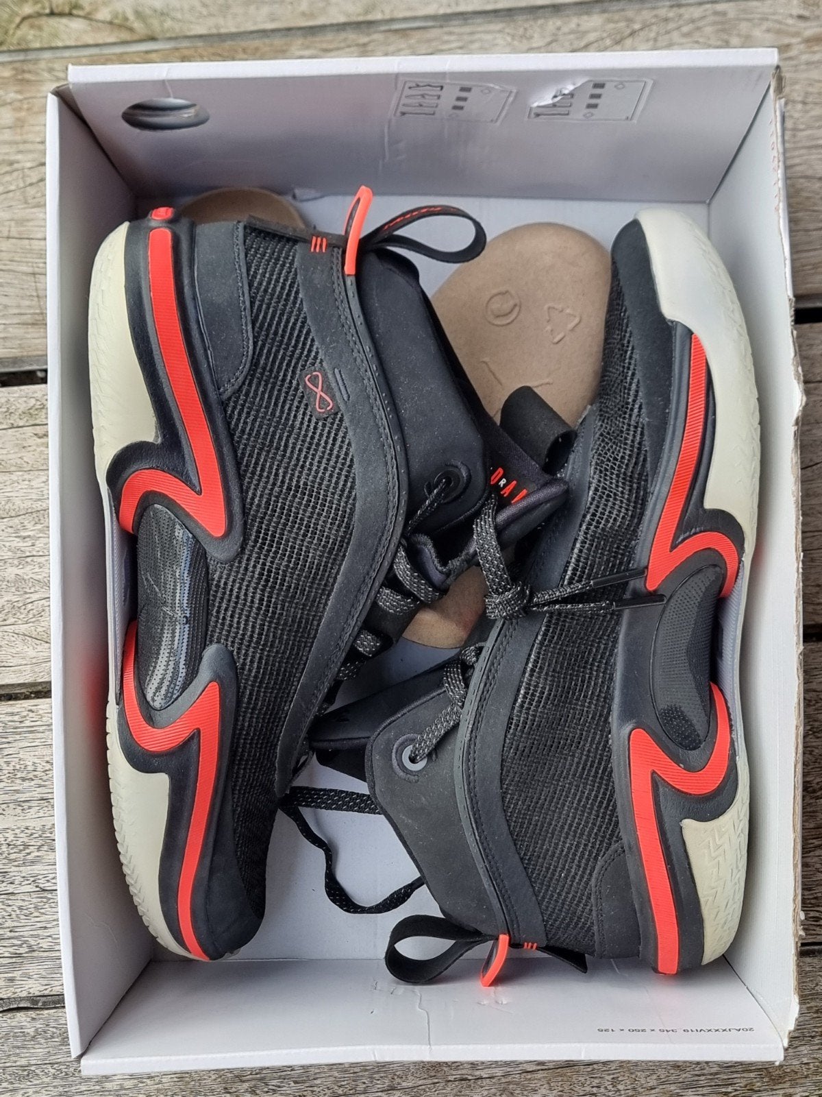 Air Jordan XXXVI (36) "Black / Infrared 23" – Maat EU 44.5, Zwart, Nieuw, Ophalen of Verzenden, Sneakers