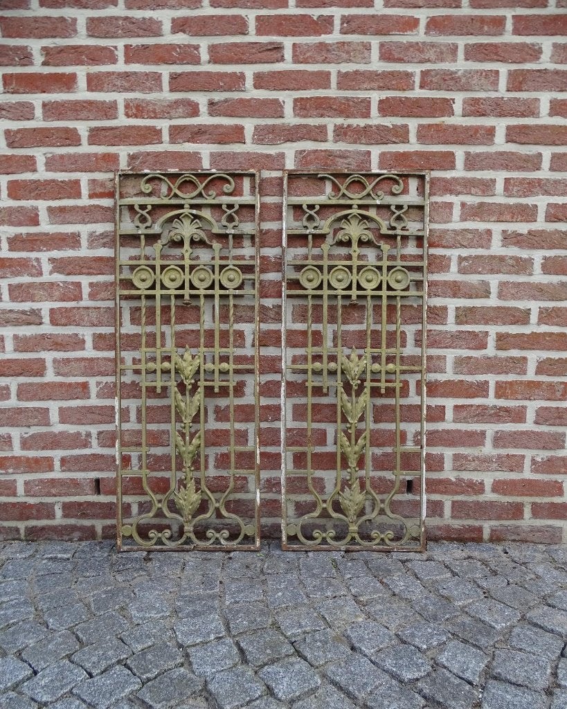 Gietijzeren ornamenten, Ophalen