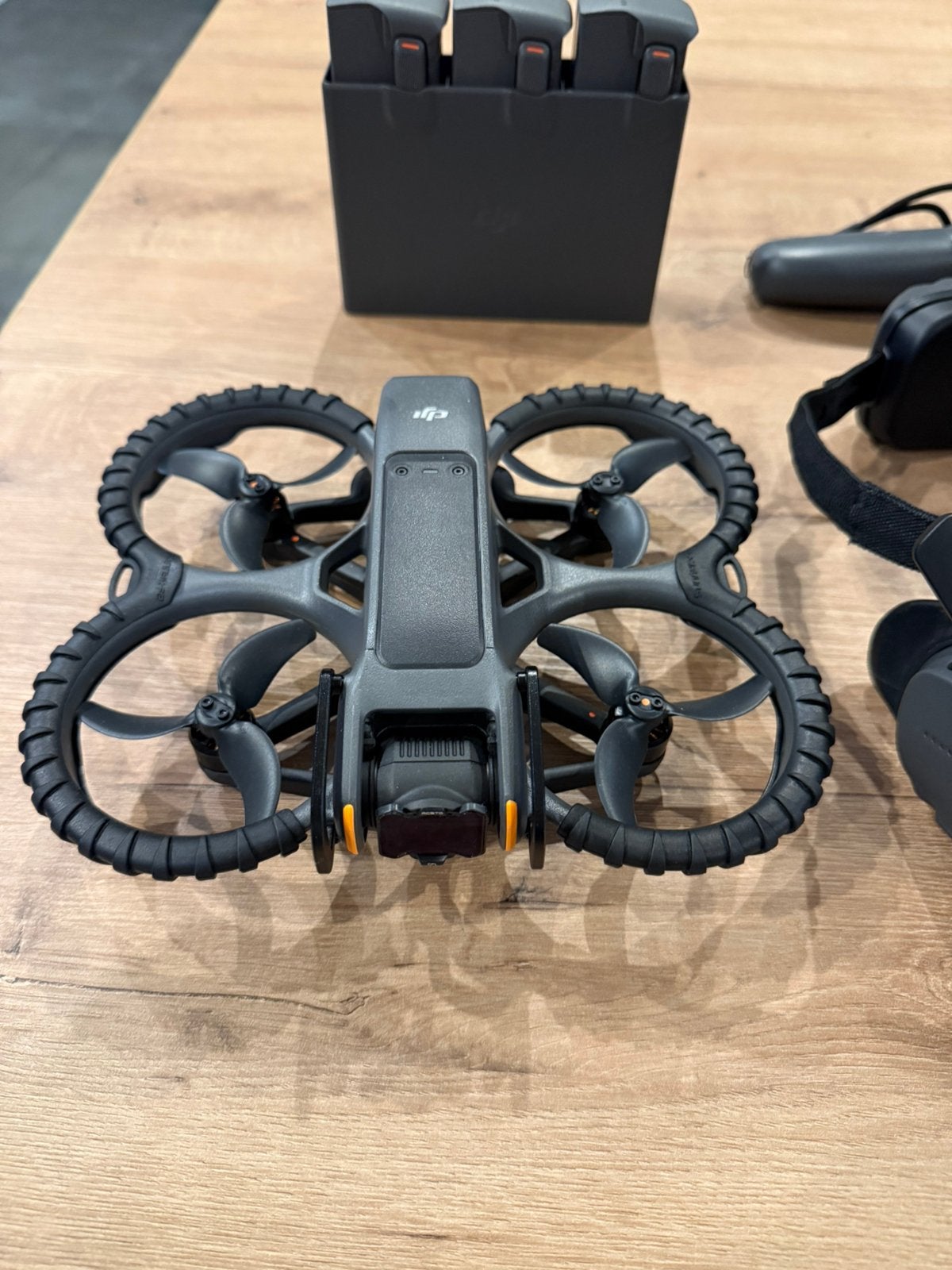 drone DJI Avata 2 neuf, Enlèvement ou Envoi, Comme neuf, DJI