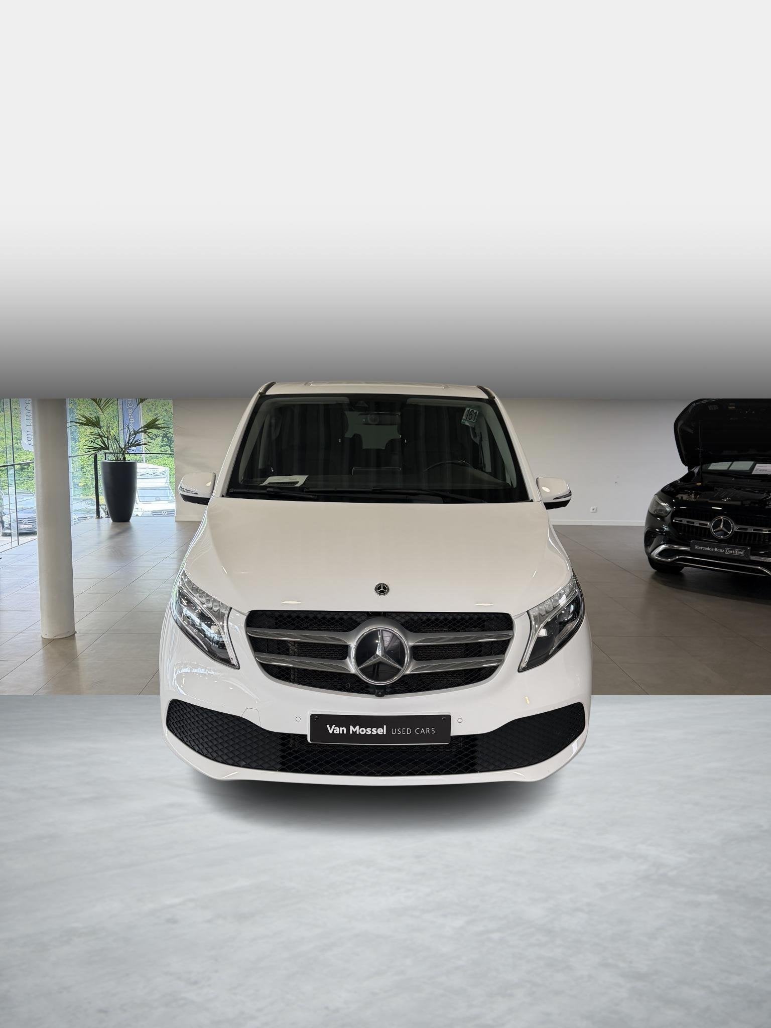 Mercedes-Benz V 300 d L2 9G-TRONIC Avantgarde + LEDER + 6-ZI, Auto's, Dealer onderhouden, Gebruikt, 4 cilinders, 2000 kg