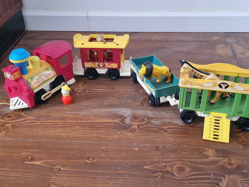 Vintage Fisher-Price Circus Train – met dieren en clown, Enfants & Bébés, Jouets | Fisher-Price, Enlèvement, Utilisé, Jouet à Pousser ou Tirer