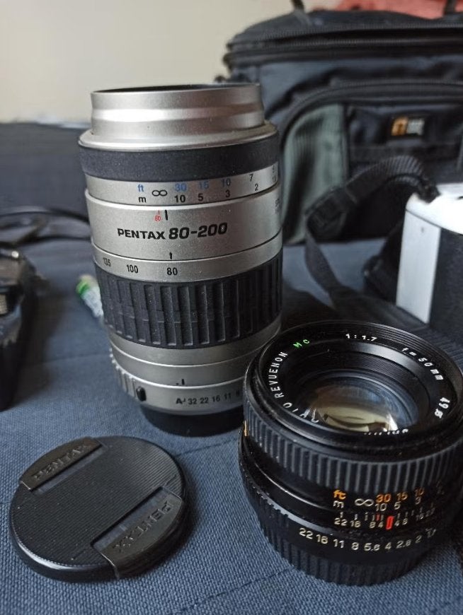 Pentax K-X DSLR camera + 3 lenzen + fototas, TV, Hi-fi & Vidéo, Appareils photo numériques, 12 mégapixels, Utilisé, 8 fois ou plus