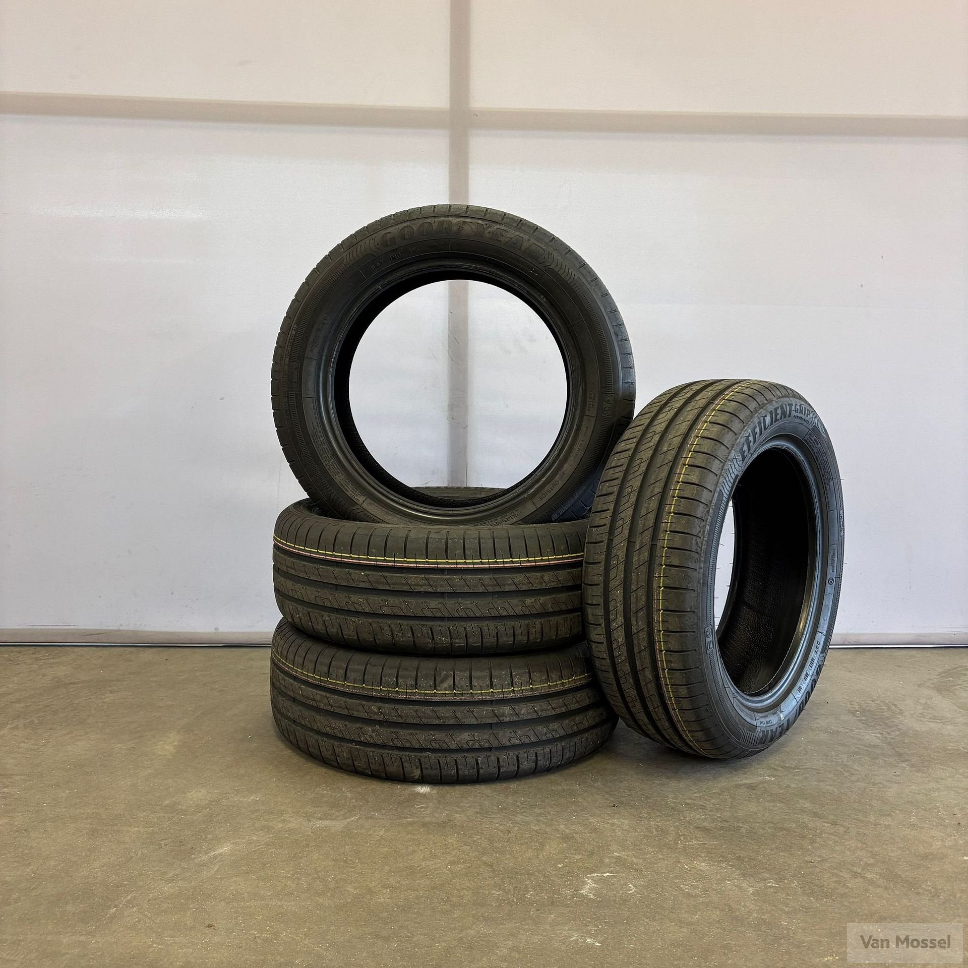 Goodyear Efficient Grip Performance 195/55/R16 91V, Auto-onderdelen, Banden en Velgen, Gebruikt, -, Ophalen of Verzenden, Band(en)