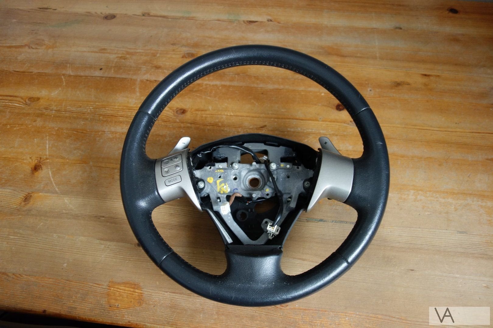 Toyota Auris 2007 - 2013 lederen stuurwiel knopjes flippers, Auto-onderdelen, Gebruikt, -, -, Ophalen of Verzenden
