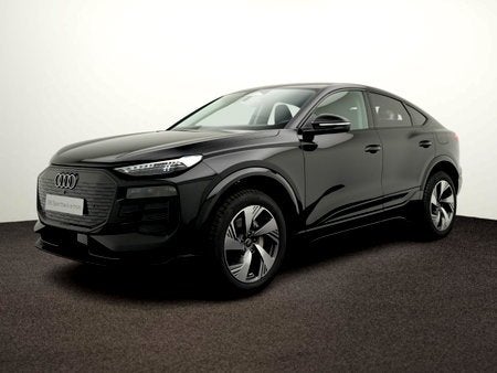 Audi Q6 Sportback e-tron Audi Q6 Sportback Corporate e-tron, Auto's, Audi, Automaat, Parkeersensor, Zwart, Elektrisch