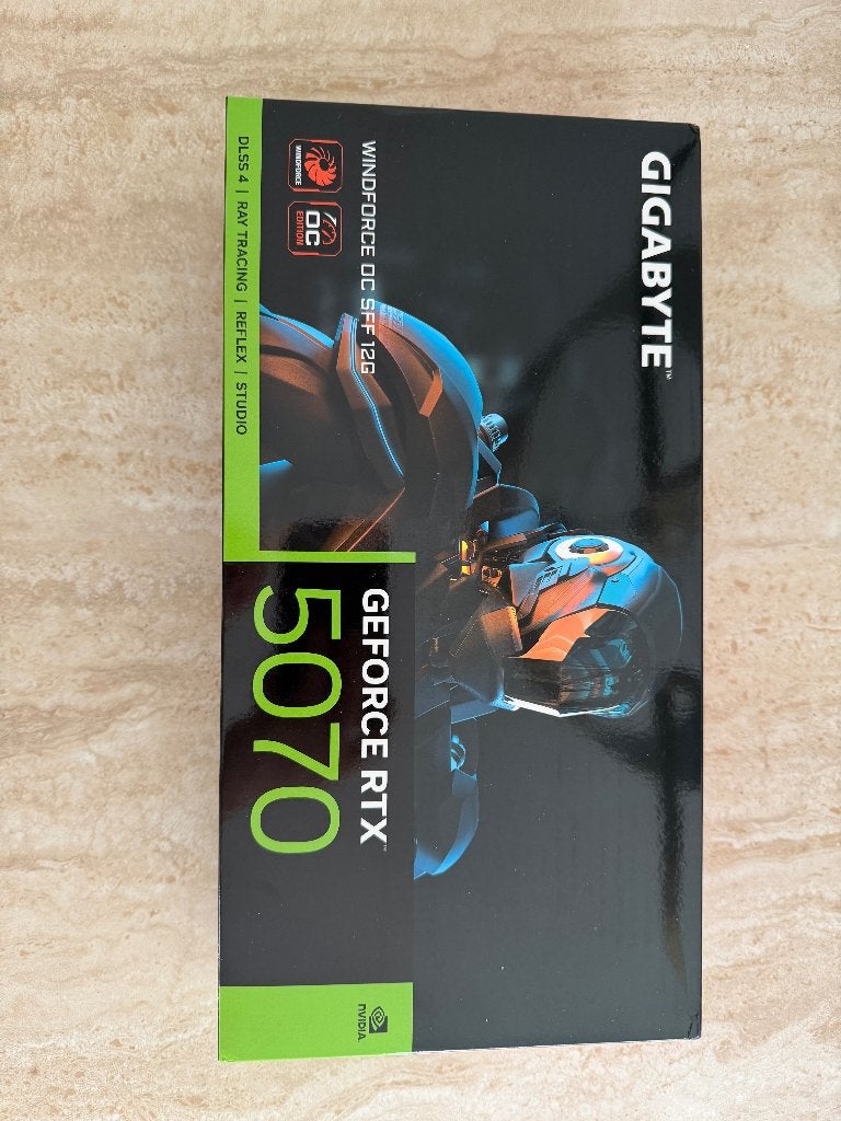 Gigabyte GeForce RTX 5070 WINDFORCE OC SFF 12G, Computers en Software, Ophalen of Verzenden, Nieuw, Nvidia