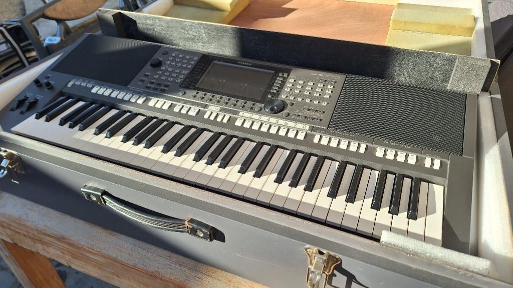 Yamaha PSR-S770 - SX600 - SX720 - SX920 - ... keyboard CASE, Muziek en Instrumenten, Ophalen, Zo goed als nieuw, Overige aantallen