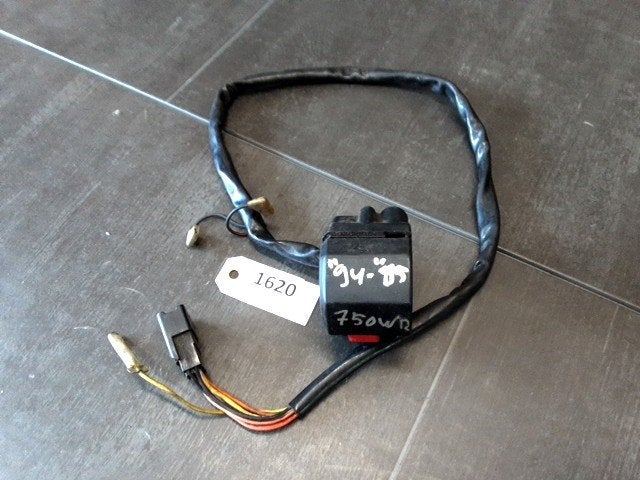 GSXR750 1994 - 1995 Suzuki Elektrische bediening D1-58305, Motos