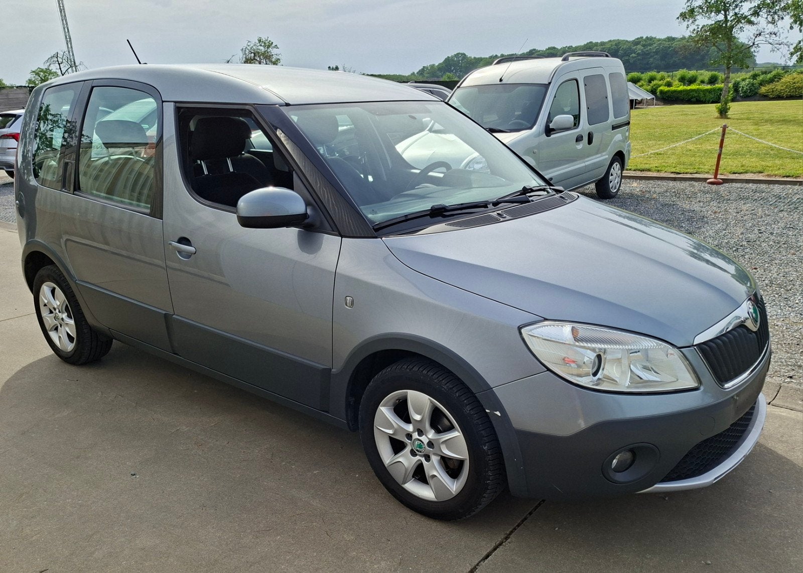 Skoda Roomster 1.2i Essence Clim Navi 2012, Autos, Achat, Roomster, 5 portes, 5 places
