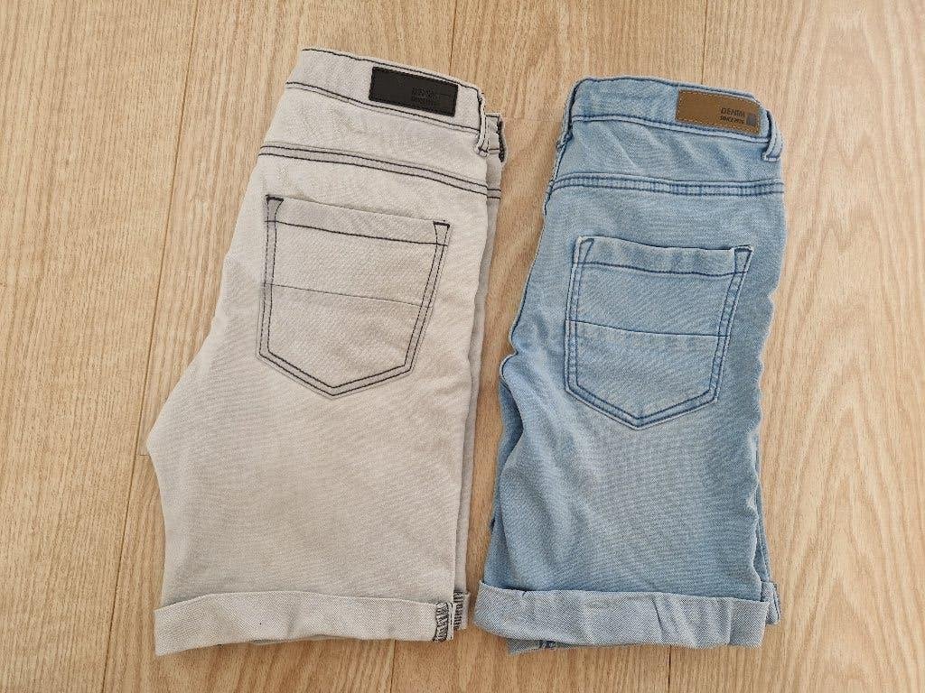 2 shorts hema 122/128, Zo goed als nieuw, Hema, Jongen, Ophalen