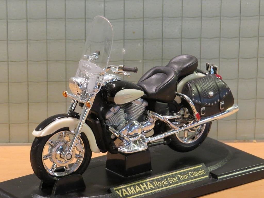 Yamaha XVZ Royal Star Tour Classic zwart /wit 1:18 Yat Ming, Enlèvement ou Envoi, Moteur, Autres marques