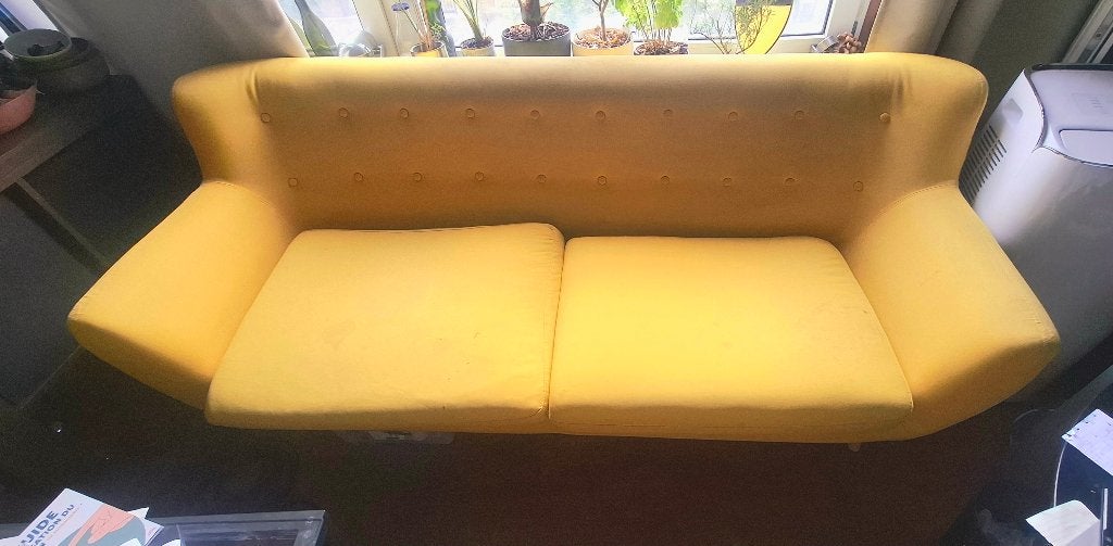 Gele 2-zitsbank, Huis en Inrichting, Zetels | Zetels, Ophalen, 150 tot 200 cm, Tweepersoons, 75 tot 100 cm