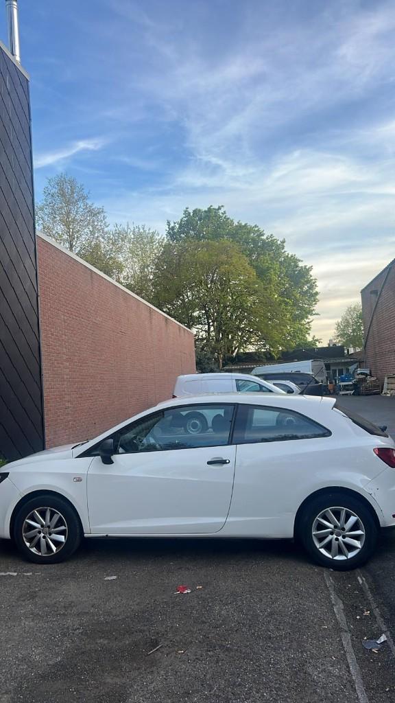 witte Seat Ibiza 2015, Auto's, Seat, Voorwielaandrijving, Euro 5, Stof, 1199 cc