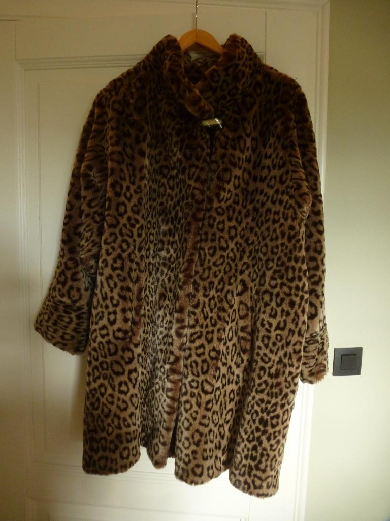 VINTAGE DAVILLE PARIS JAS IN NAMAAKBONT LUIPAARD, DAVILLE PARIS, Bruin, Maat 42/44 (L), Ophalen of Verzenden