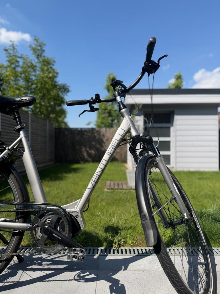 Vélo électrique Venturelli pour femme, Autres marques, 51 à 55 cm, 50 km par batterie ou plus, Enlèvement