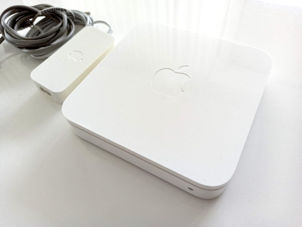 Apple AirPort Extreme router (Model A1143), Computers en Software, Ophalen of Verzenden, Gebruikt, Router