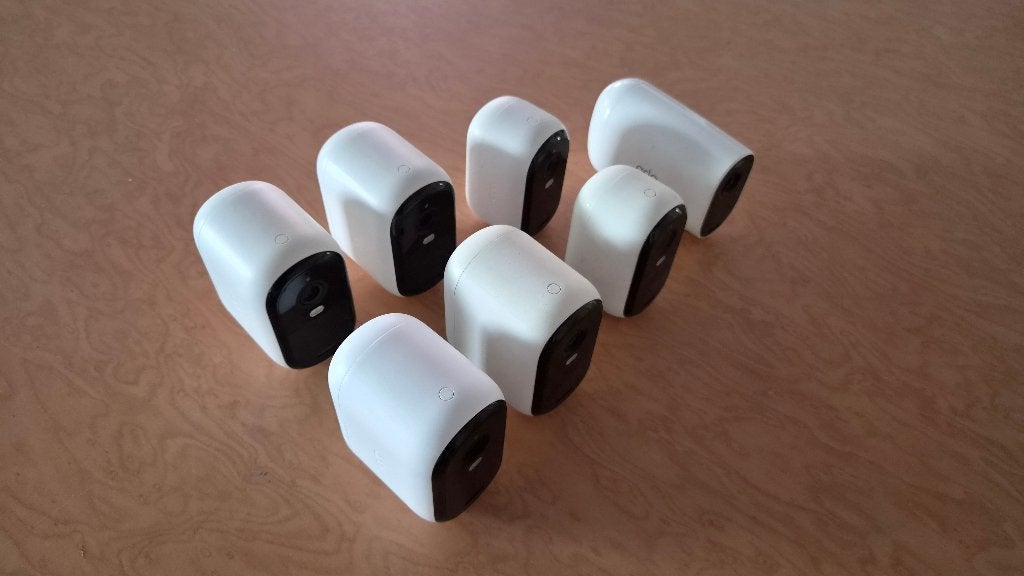 7 Arlo cameras, Audio, Tv en Foto, Videobewaking, Ophalen of Verzenden, Gebruikt, Buitencamera